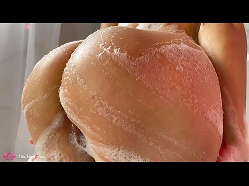 ❤️ Brunette pussy bibragailuarekin masturbatzen du dutxan orgasmo bizia lortzeko ❤️ Pornografia besterik ez %eu.teenactivewear.ruan ❌️❤