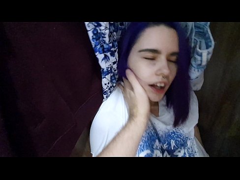❤️ Nire ahizpa armairuan aurkitu eta lagundu zion esperma ❤️ Pornografia besterik ez %eu.teenactivewear.ruan ❌️❤